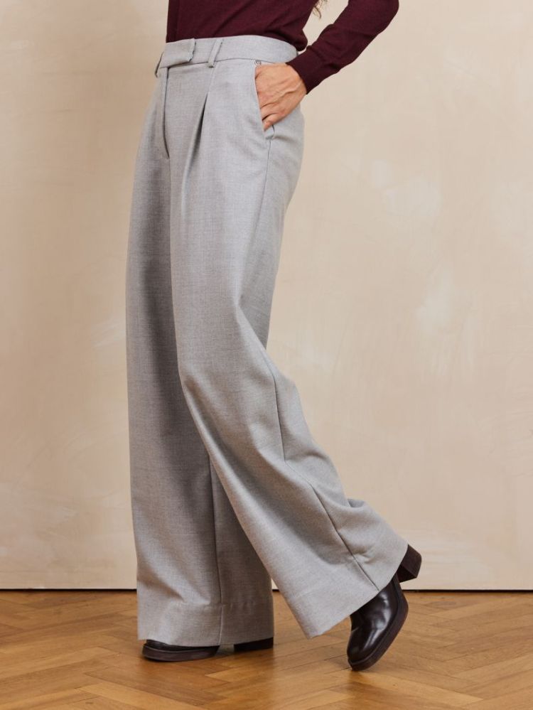 KAITLYN  90 LT GREY