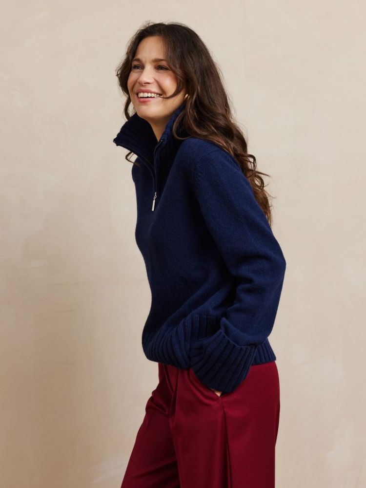 KIKI NAVY
