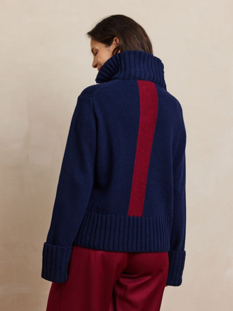 KIKI NAVY